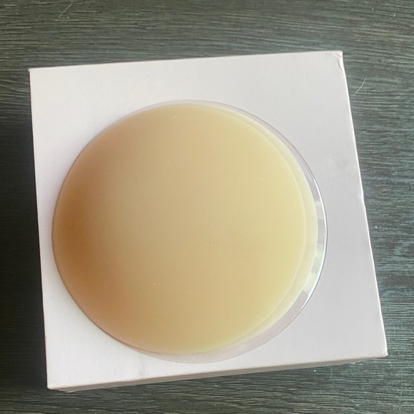 Cakes Body - Picture 2 of 5